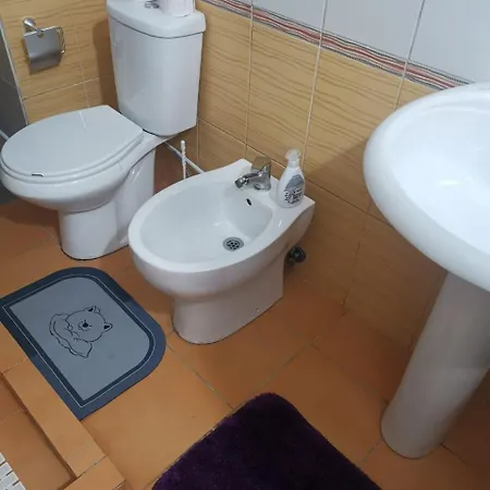 Downtown Authentic Myslym Shyri Τίρανα