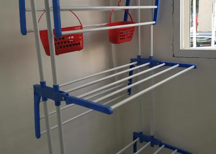 Downtown Authentic Myslym Shyri * ティラナ